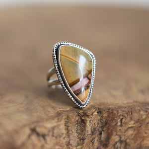 Red Creek Jasper Ring - OOAK Ring - Silversmith Ring - Hammered Silver Ring