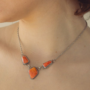 Spiny Oyster Shell 3 Stone Necklace - Spiny Oyster Necklace - Chili Pepper Red - .925 Sterling Silver