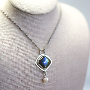 Labradorite Pendant - .925 Sterling Silver - Labradorite Freshwater Pearl Necklace