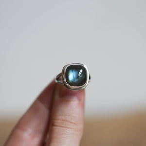 Labradorite Ring - .925 Sterling Silver - Labradorite Ring - Silversmith Ring