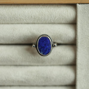 Ready to Ship - Lasso Ring - .925 Sterling Silver - Lapis Ring - Teal Blue Kyanite - Red Sponge Coral